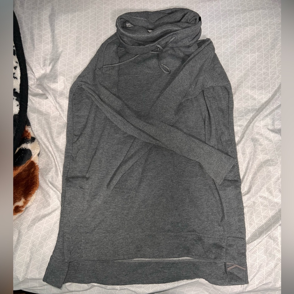 Gymshark sweatshirt